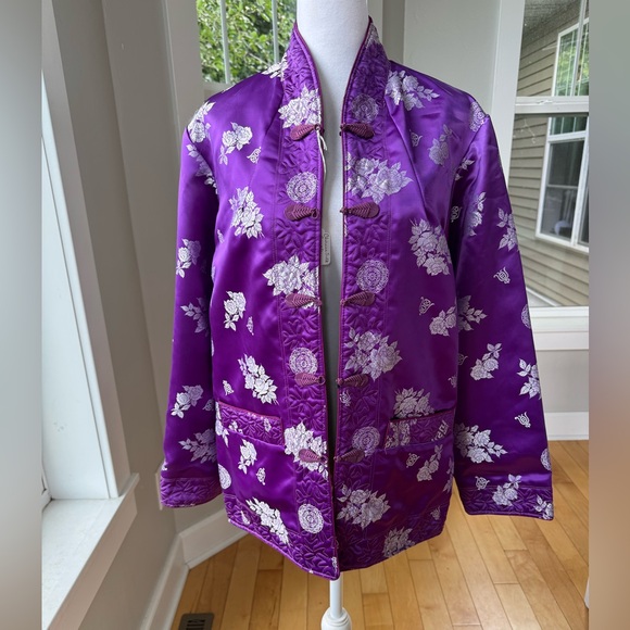 Vintage Purple Black Chinese Embroidered Silk Bed Jacket Handmade Reversible - Picture 2 of 16
